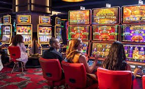 Live blackjack table with multilingual dealers at h5h89